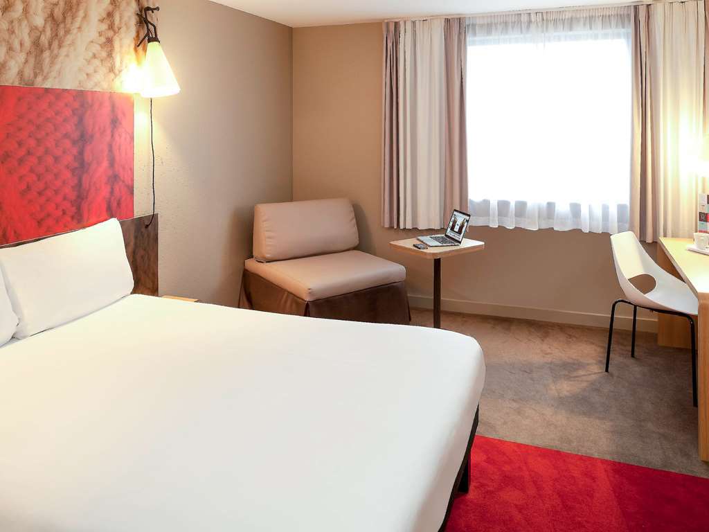 Ibis Hotel Dublín Habitación foto
